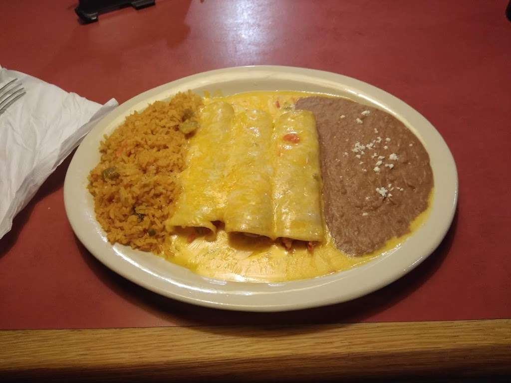 Casa fiesta bar & grill | 3121 Palmer Hwy, Texas City, TX 77590, USA | Phone: (409) 995-0594