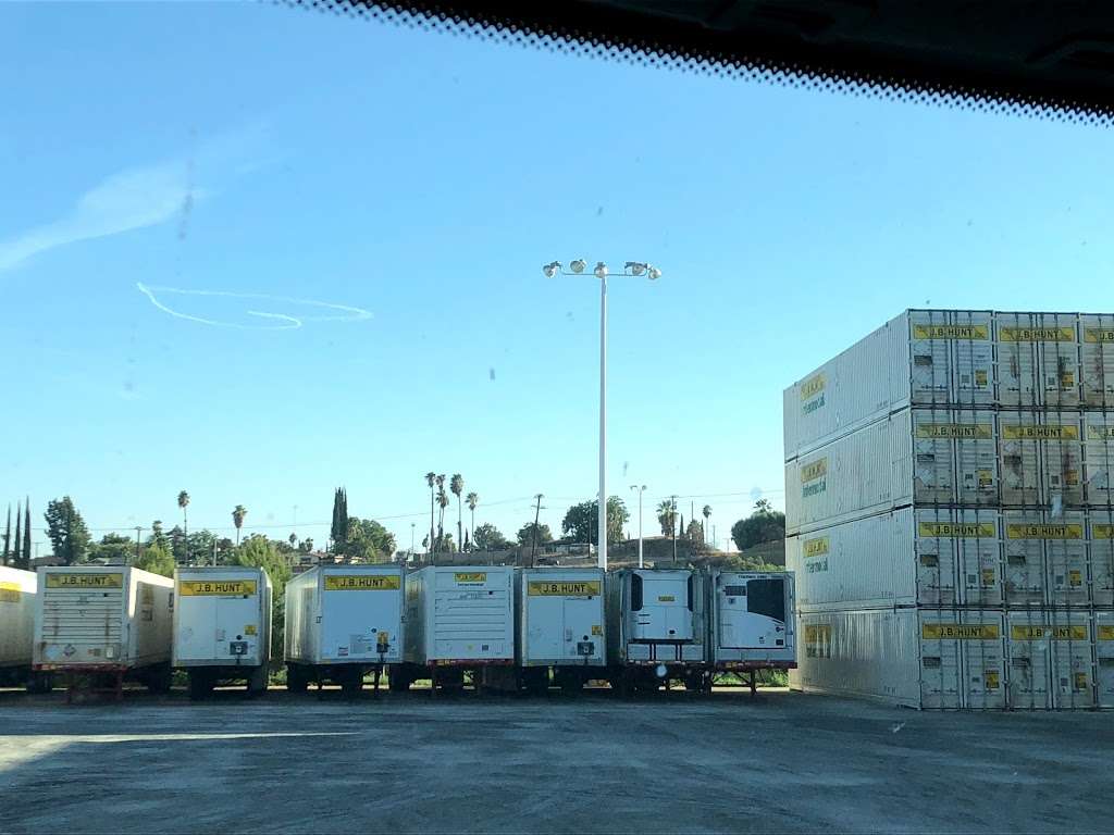 J.B. Hunt Lassen Yard | 1398 N Lassen St, San Bernardino, CA 92411, USA