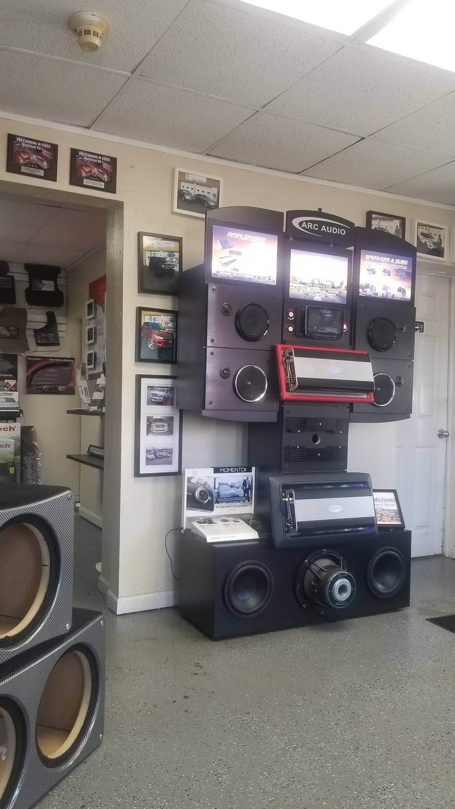 Audio Essence Automotive | 573 Wentworth Ave, Calumet City, IL 60409, USA | Phone: (708) 868-8170