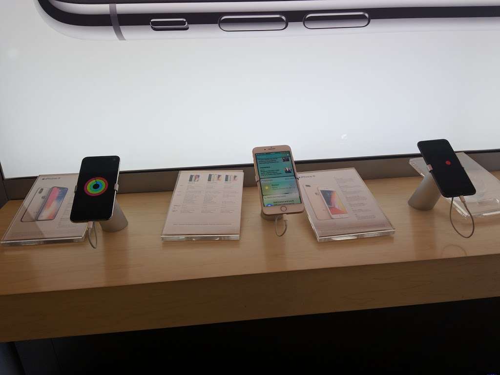 Sprint Store | 65R Boston St Ste 100, Dorchester, MA 02125, USA | Phone: (617) 740-0797