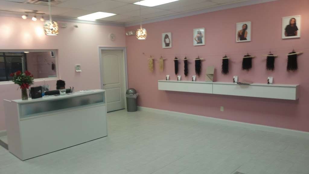 Hunny Bun Virgin Hair | North Carolina, 3720 N Tryon St, Charlotte, NC 28206, USA | Phone: (980) 677-1145