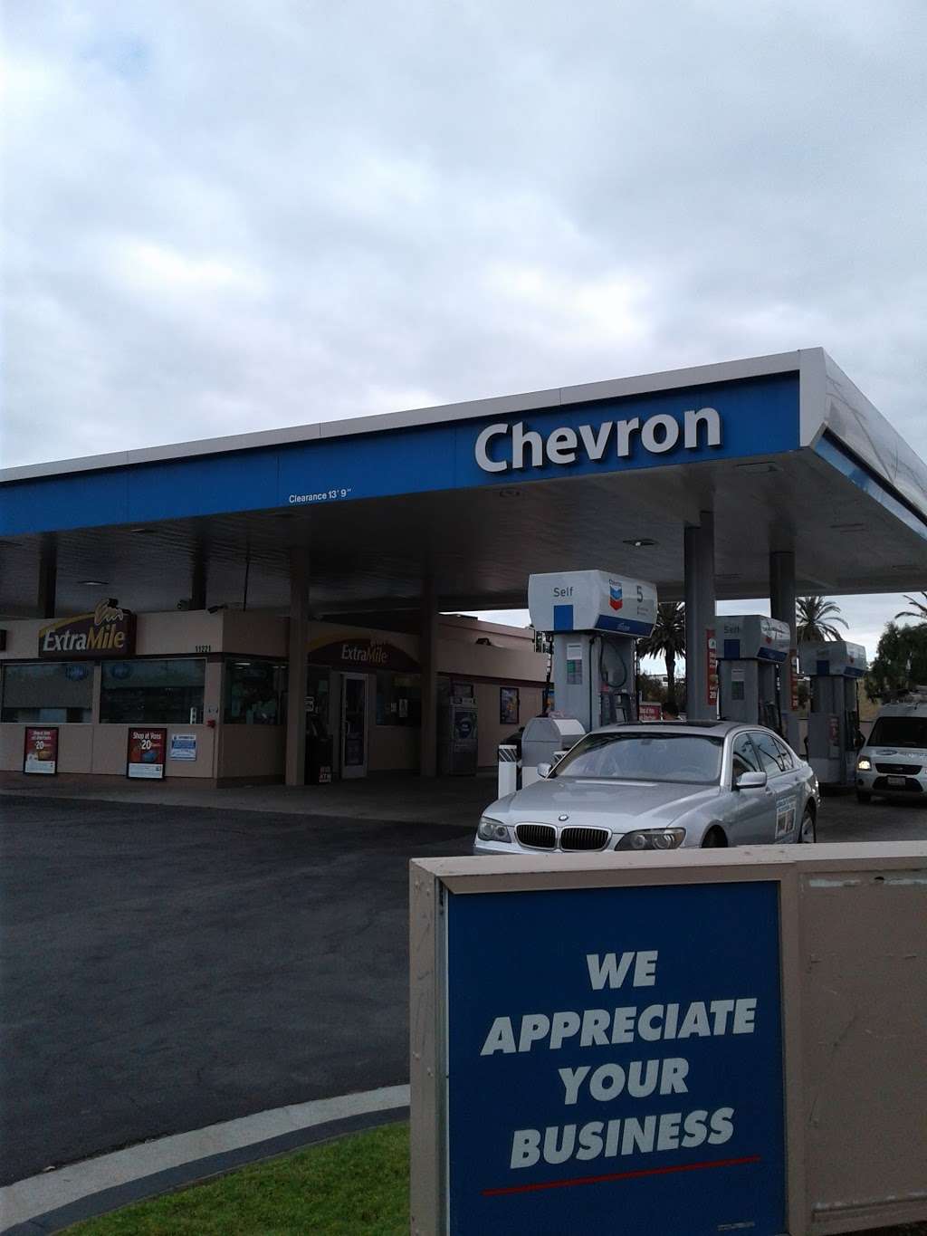 Chevron | 11221 Laurel Canyon Blvd, San Fernando, CA 91340, USA | Phone: (818) 408-2394