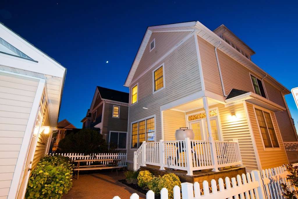 The Lucky Beach House! | 102 Caspian Ave, Atlantic City, NJ 08401, USA | Phone: (480) 467-7632