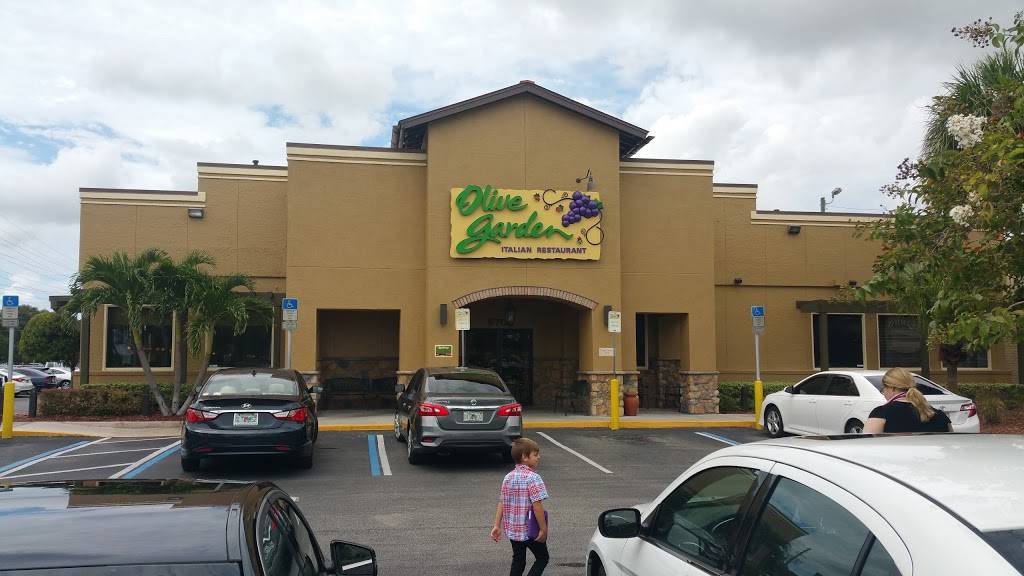 Olive Garden Italian Restaurant | 6700 US Highway 19 N, Pinellas Park, FL 33781, USA | Phone: (727) 525-4339