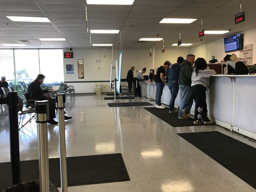 Huntingdon DMV | 2022 County Line Rd, Huntingdon Valley, PA 19006, USA | Phone: (800) 932-4600