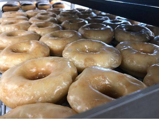 Nanas Daylight Donuts | 2245 Sheek Rd Suite A, Greenwood, IN 46143, USA | Phone: (317) 360-9988