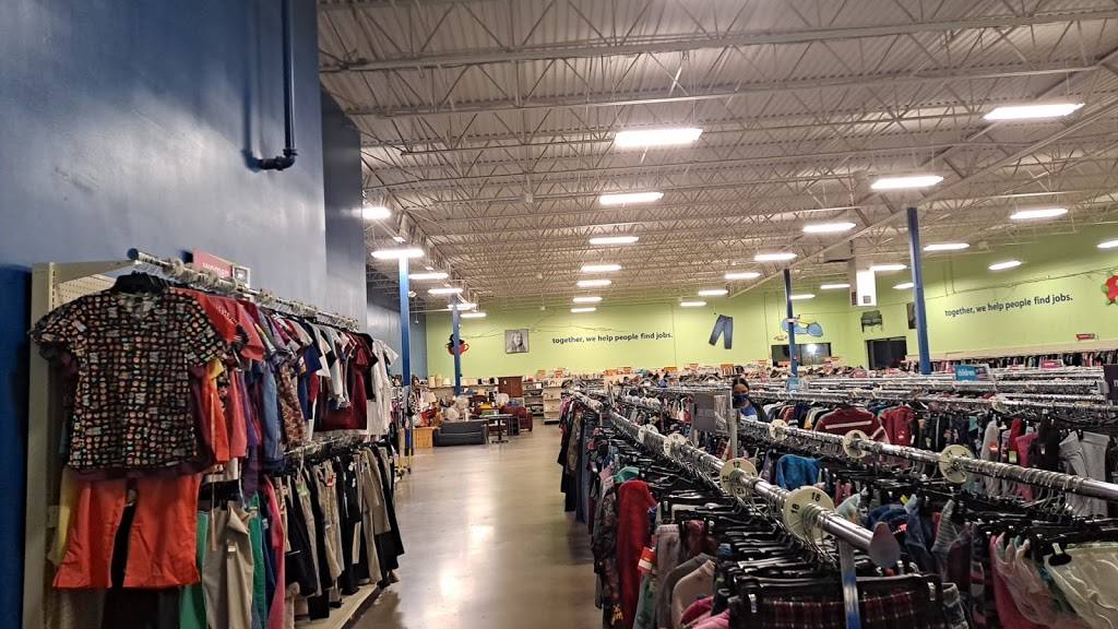 Goodwill Store | 4420 Lafayette Rd, Indianapolis, IN 46254, USA | Phone: (317) 297-0488