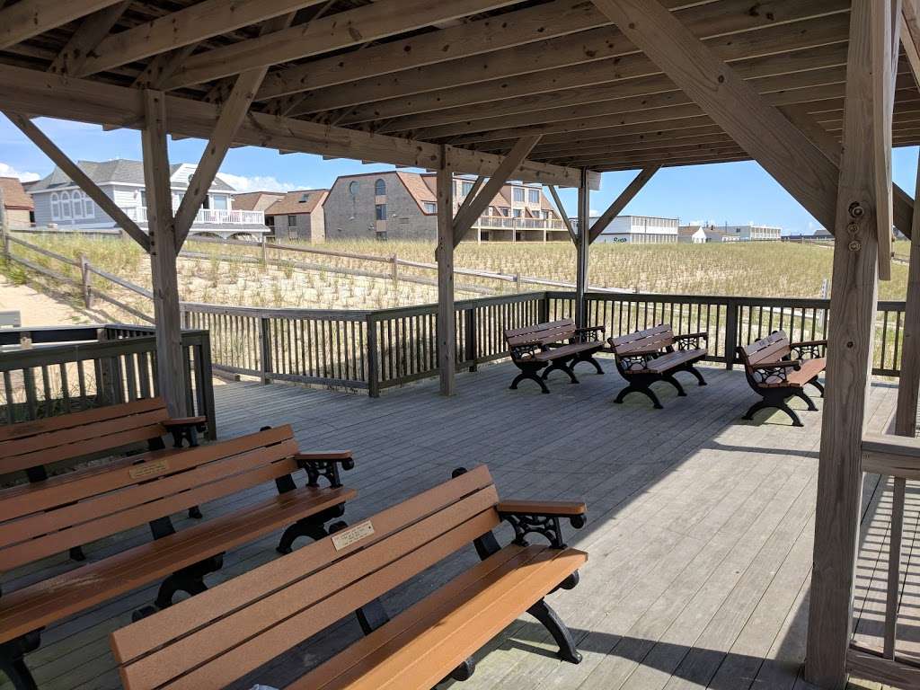 Pearl Street Beach Pavilion | S Beach Ave & Pearl St, Beach Haven, NJ 08008, USA