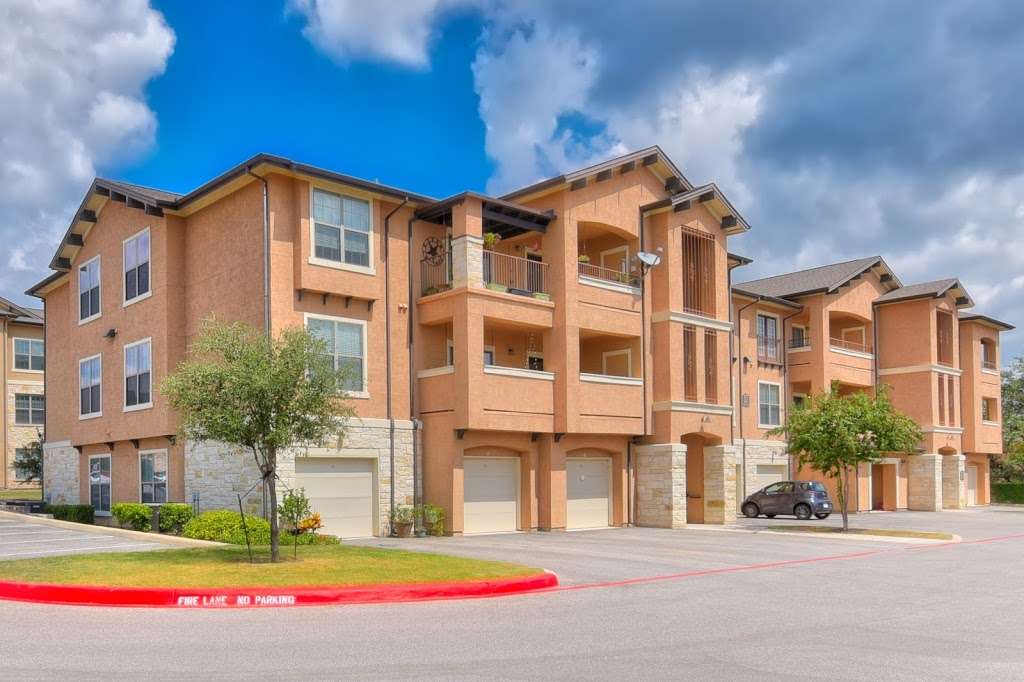 Mission Hills Apartments | 1202 Evans Rd, San Antonio, TX 78258, USA | Phone: (210) 497-5353
