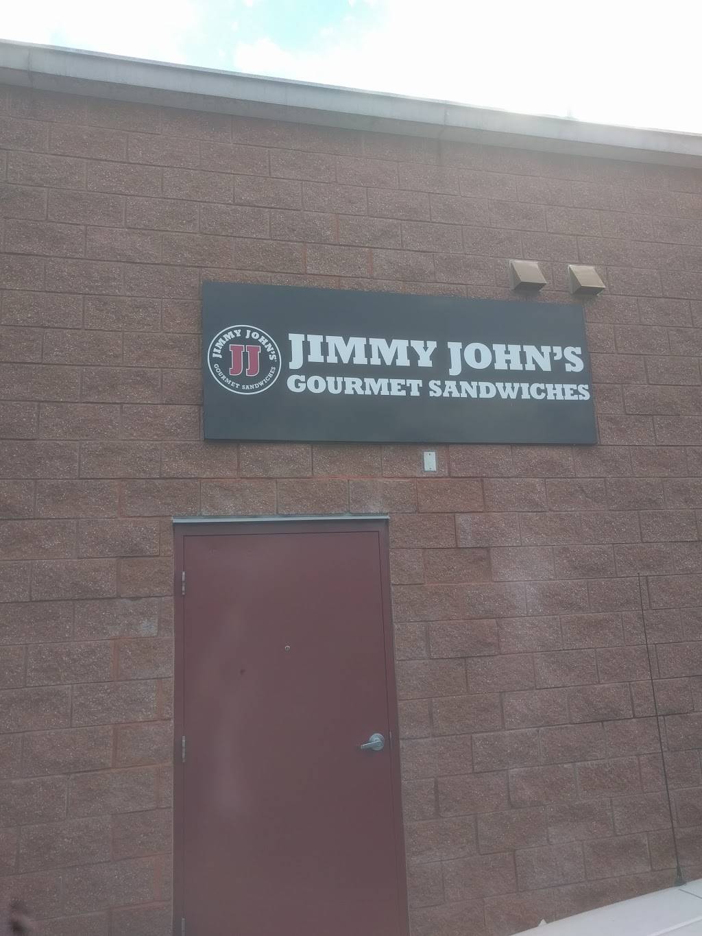 Jimmy Johns | 122 Hanes Mall Cir, Winston-Salem, NC 27103, USA | Phone: (336) 760-2262