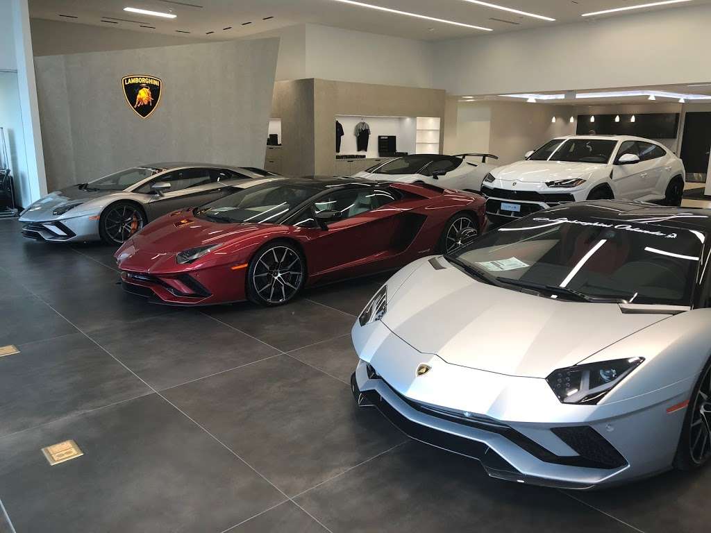 Lamborghini Orlando | 2202 33rd St suite b, Orlando, FL 32839, USA | Phone: (407) 339-3443