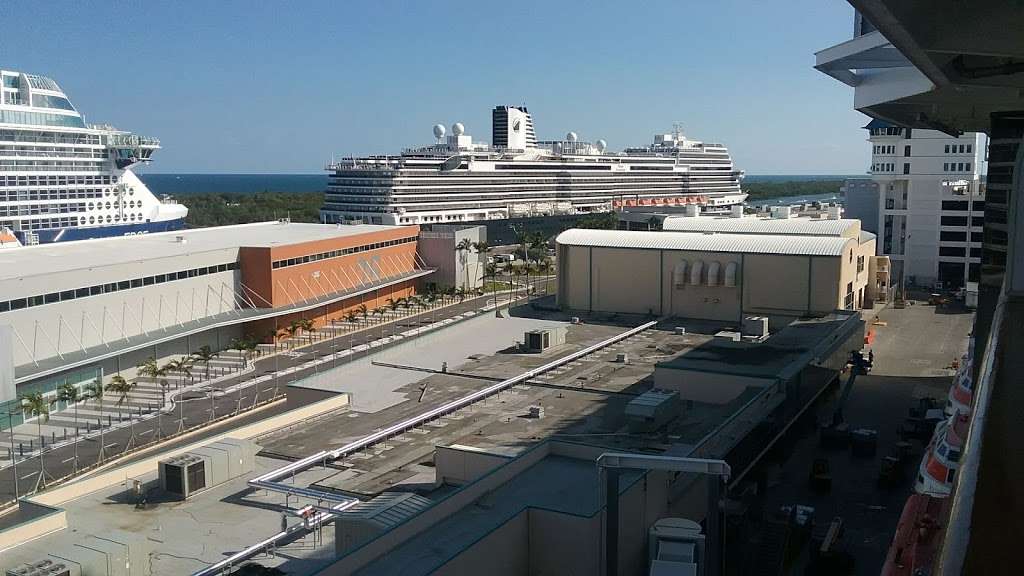 Holland America Line HAL | 2200 Eller Dr, Fort Lauderdale, FL 33316, USA | Phone: (877) 932-4259