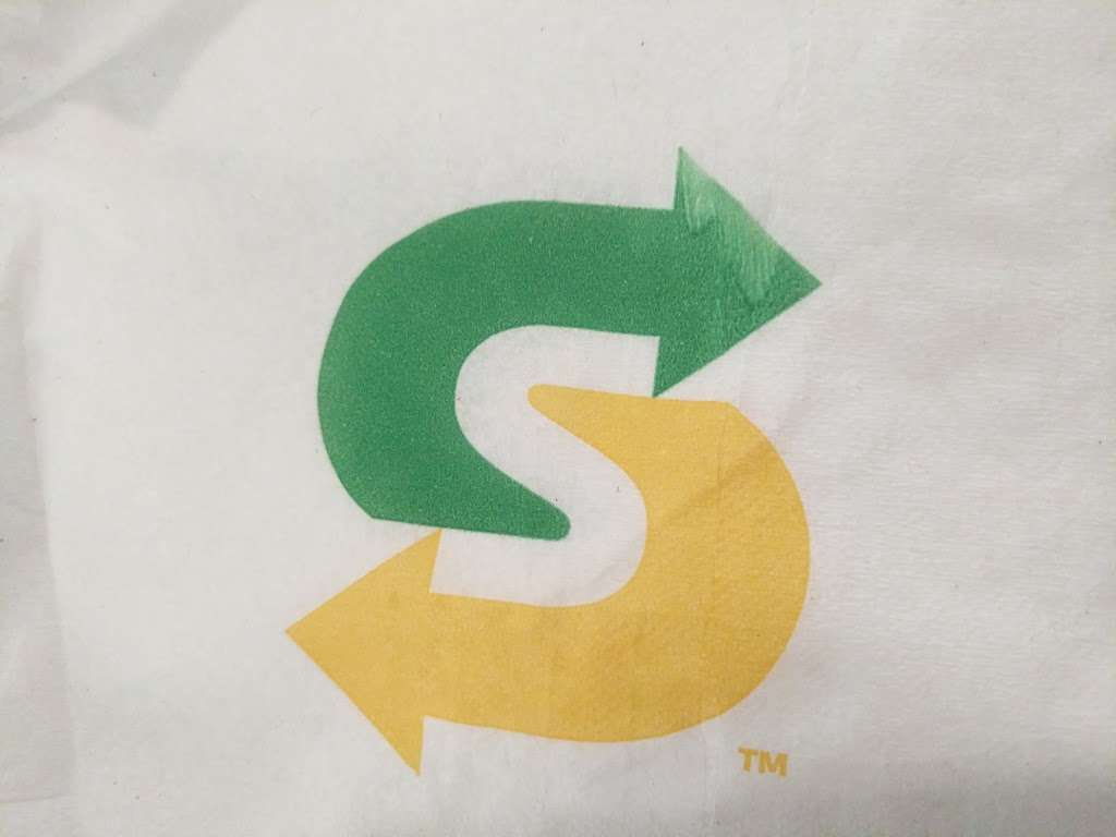 Subway Restaurants | 1621 N Main Ave Suite 1 Arcadia Main Shopping Ctr, San Antonio, TX 78212, USA | Phone: (210) 227-7827