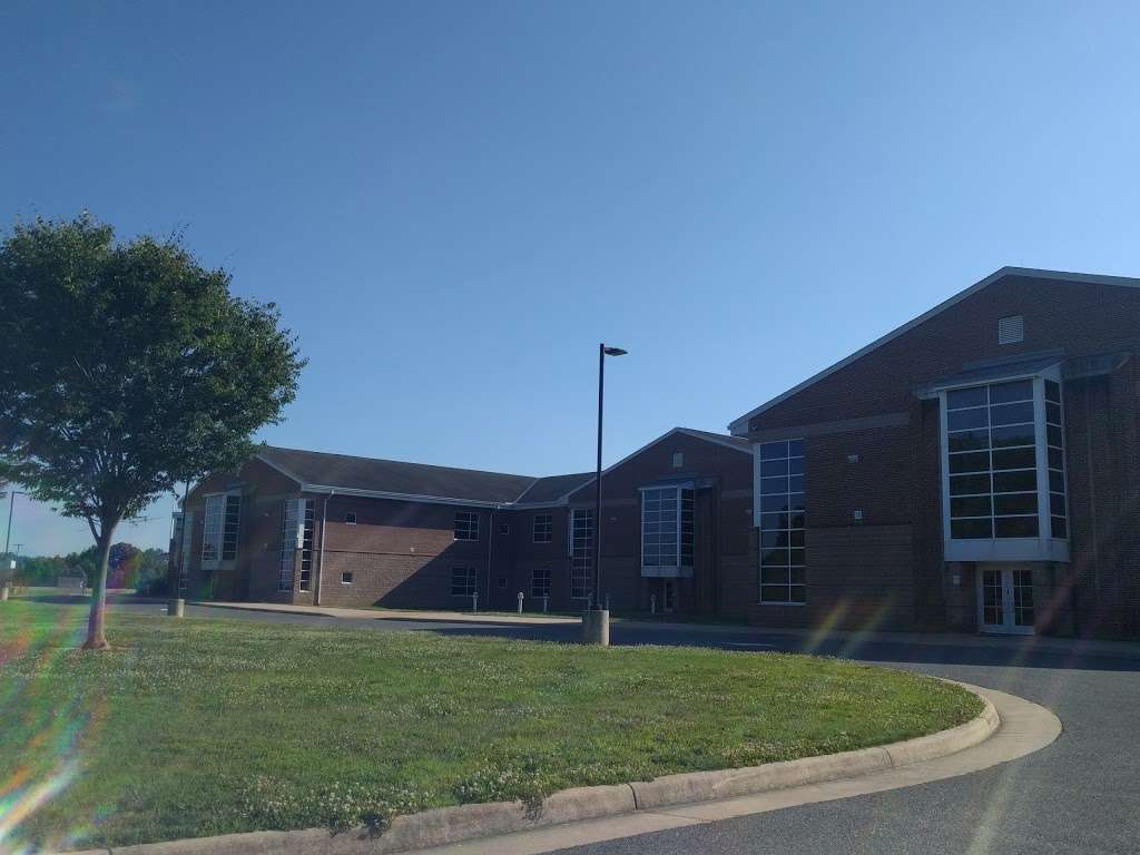 Sealston Elementary School | 11048 Fletchers Chapel Rd, King George, VA 22485, USA | Phone: (540) 775-3400