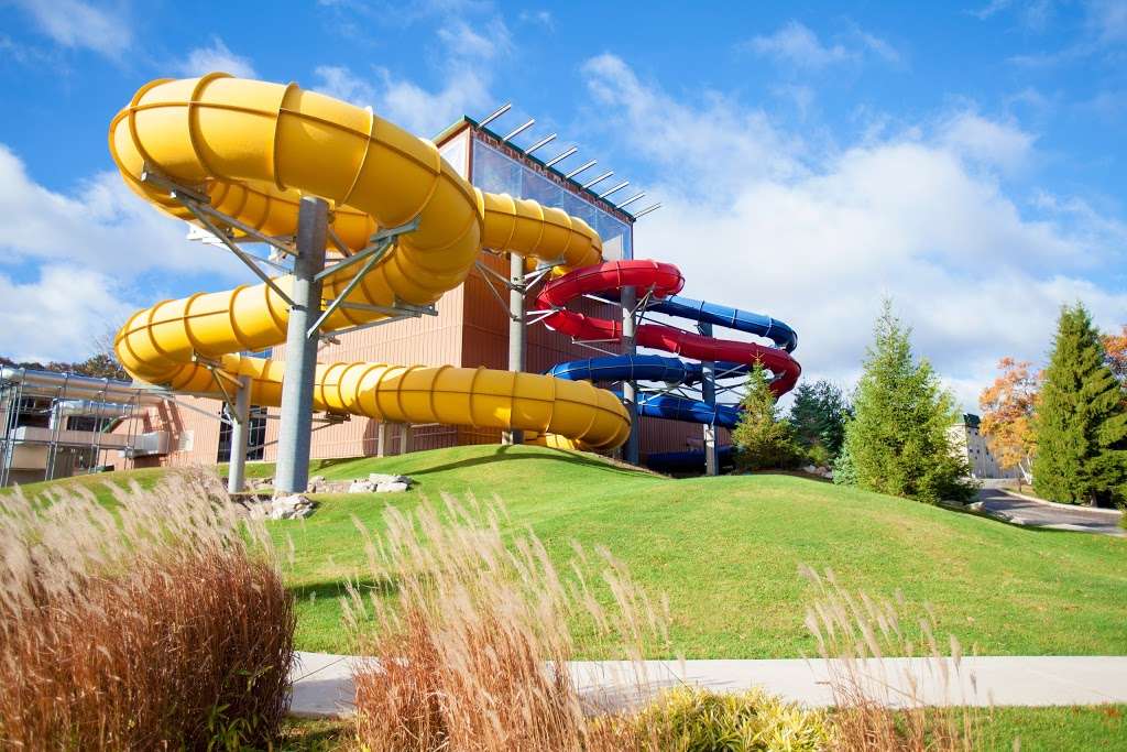 Split Rock Resort | 428 Moseywood Rd, Lake Harmony, PA 18624, USA | Phone: (570) 722-9111