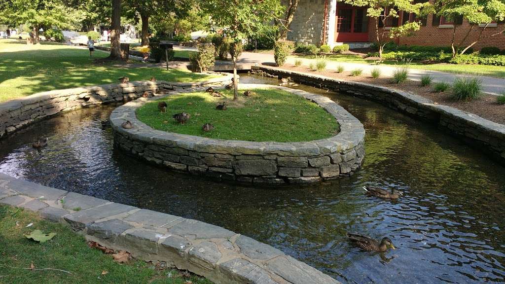 Lititz Springs Park | 24 N Broad St, Lititz, PA 17543, USA | Phone: (717) 626-8981