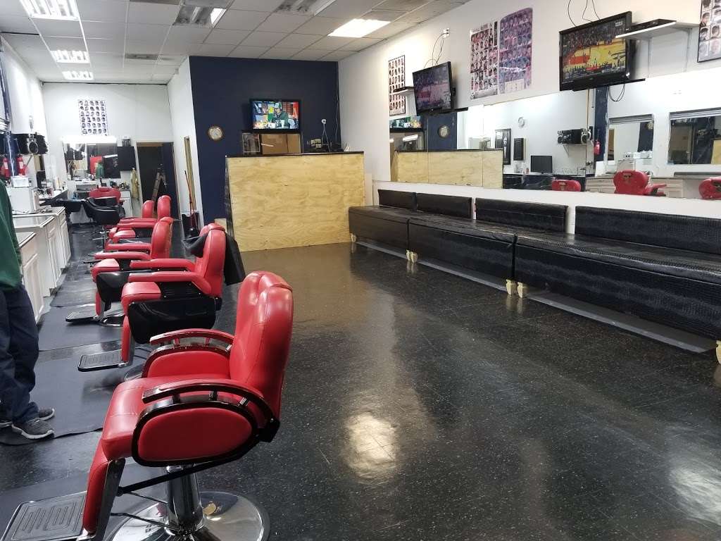 J Js Barbershop | 7211 FM 1960 Ste 250, Humble, TX 77338, USA | Phone: (281) 623-5327