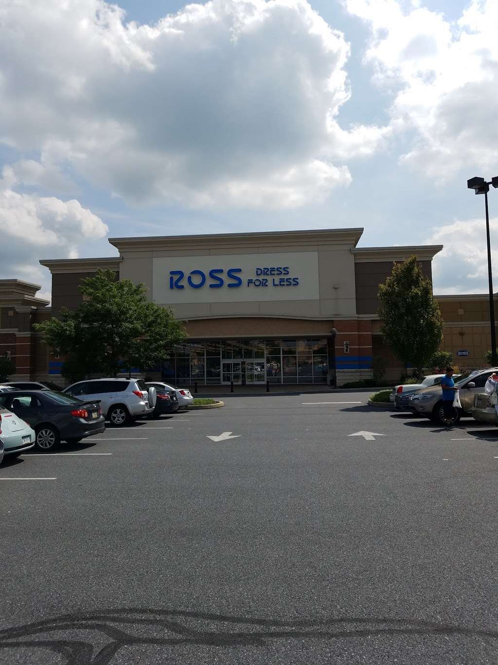 Ross Dress for Less | 2350 Lincoln Hwy E, Lancaster, PA 17602, USA | Phone: (717) 394-1506