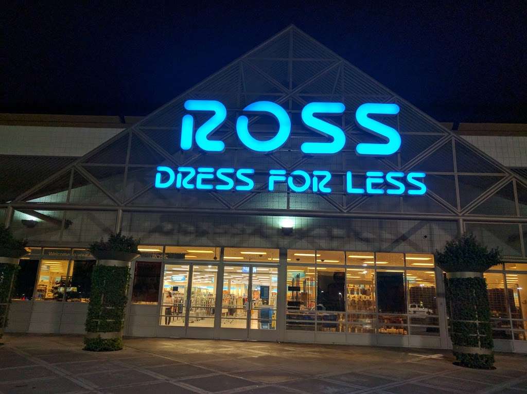 Ross Dress for Less | 4509 E Thomas Rd, Phoenix, AZ 85018, USA | Phone: (602) 840-0330