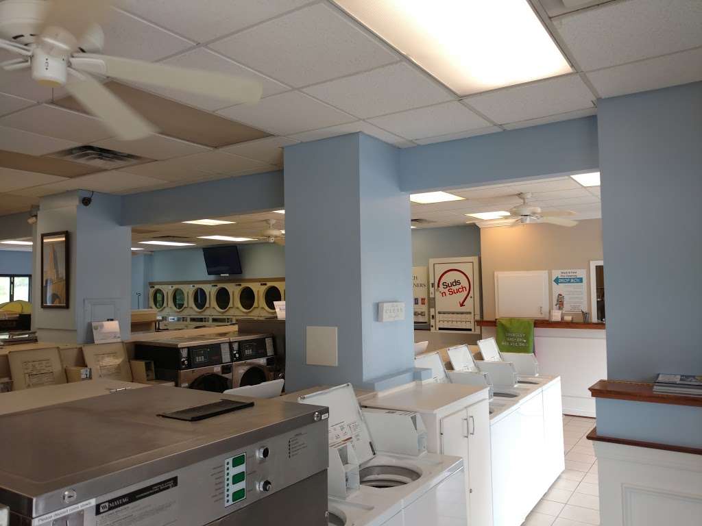 Loads of Fun Laundromat | 6424, 1334 West Chester Pike, West Chester, PA 19382, USA | Phone: (610) 436-9274
