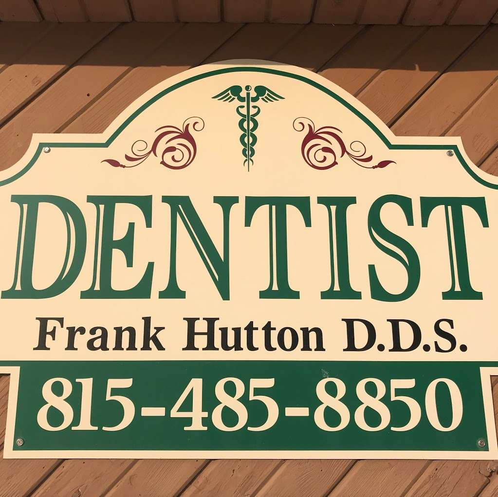 Hutton Family Dental Ltd | 1240 N Cedar Rd, New Lenox, IL 60451, USA | Phone: (815) 485-8850