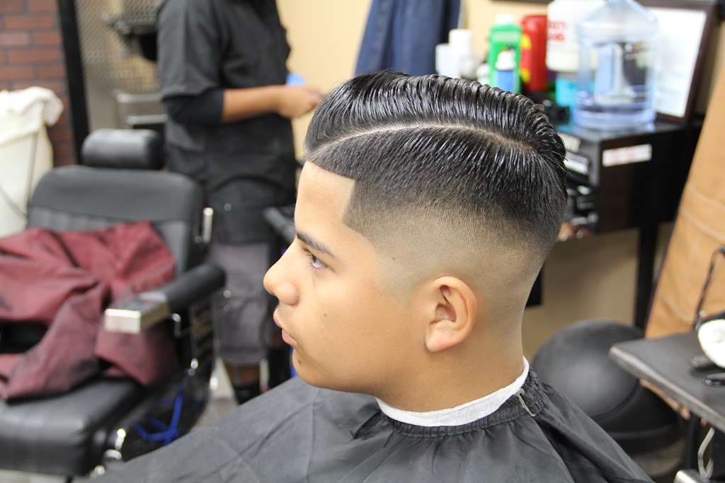 The Underground Exclusives | 136 W Nuevo Rd, Perris, CA 92571, USA | Phone: (951) 575-7833