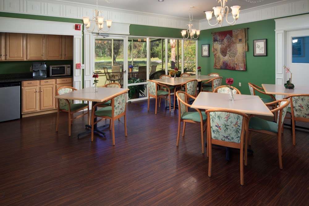 Wellsprings Residence - Assisted Living Facility | 700 E Welch Rd, Apopka, FL 32712, USA | Phone: (407) 880-8020