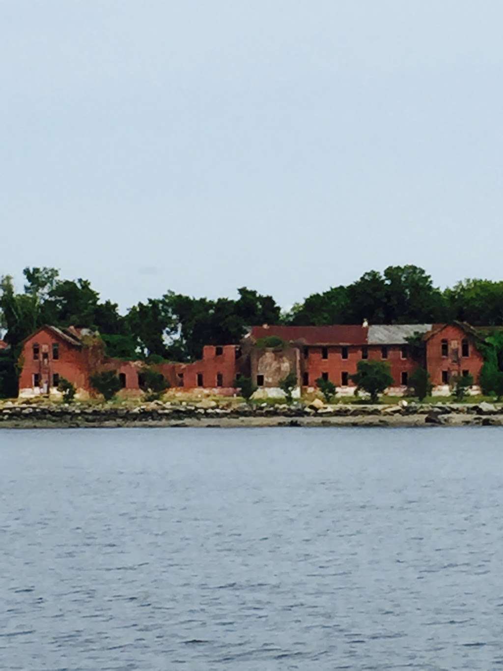 Hart Island | Bronx, NY 10464, USA | Phone: (718) 546-1500