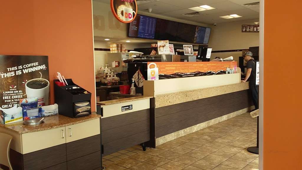 Dunkin Donuts | 500 Ave at Port Imperial, Weehawken, NJ 07086, USA | Phone: (201) 766-1432