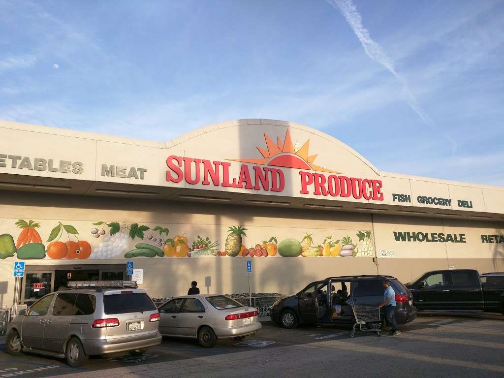 Sunland Produce | 8840 Glenoaks Blvd, Sun Valley, CA 91352, USA | Phone: (818) 504-6629