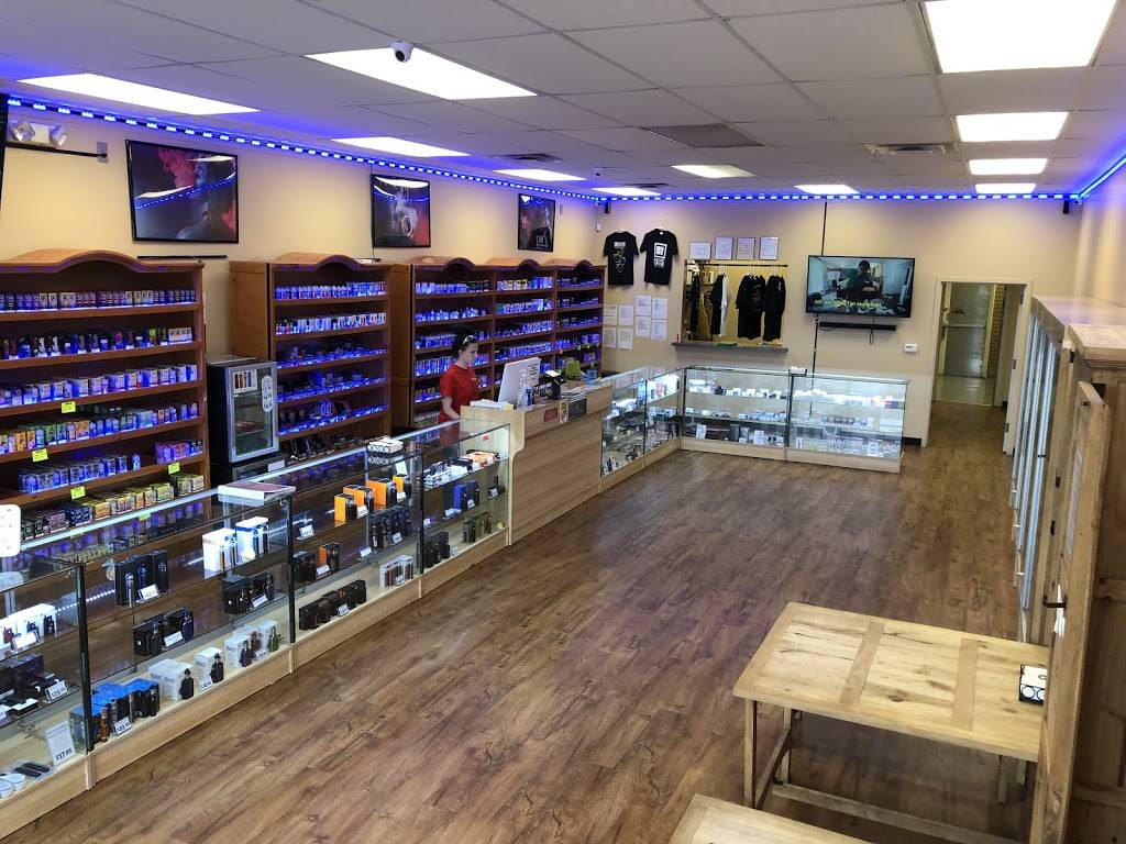 Vapor 100 - Wichita #1 | Kratom | CBD | 11333 E Kellogg St, Wichita, KS 67207, USA | Phone: (316) 932-1575