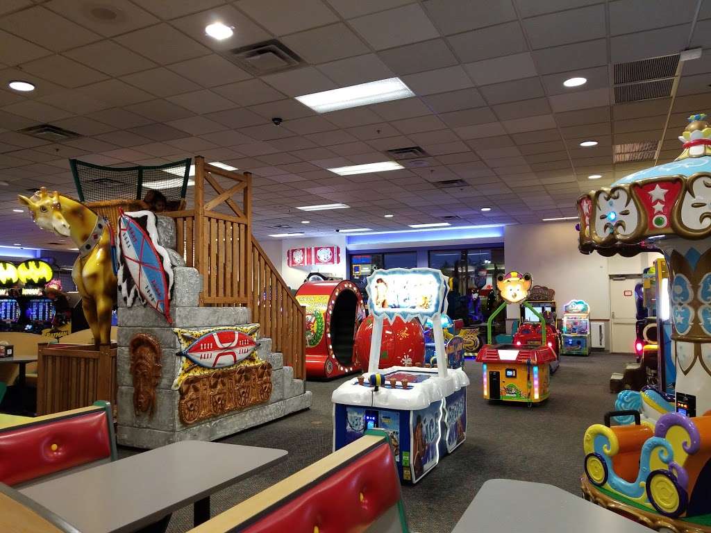 Chuck E. Cheeses | 511 N Randall Rd, Batavia, IL 60510, USA | Phone: (630) 482-2402