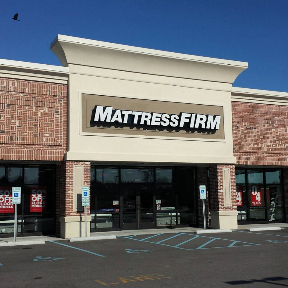 Mattress Firm Shops at Harbourview | 6200 College Dr, Suffolk, VA 23435, USA | Phone: (757) 483-4656