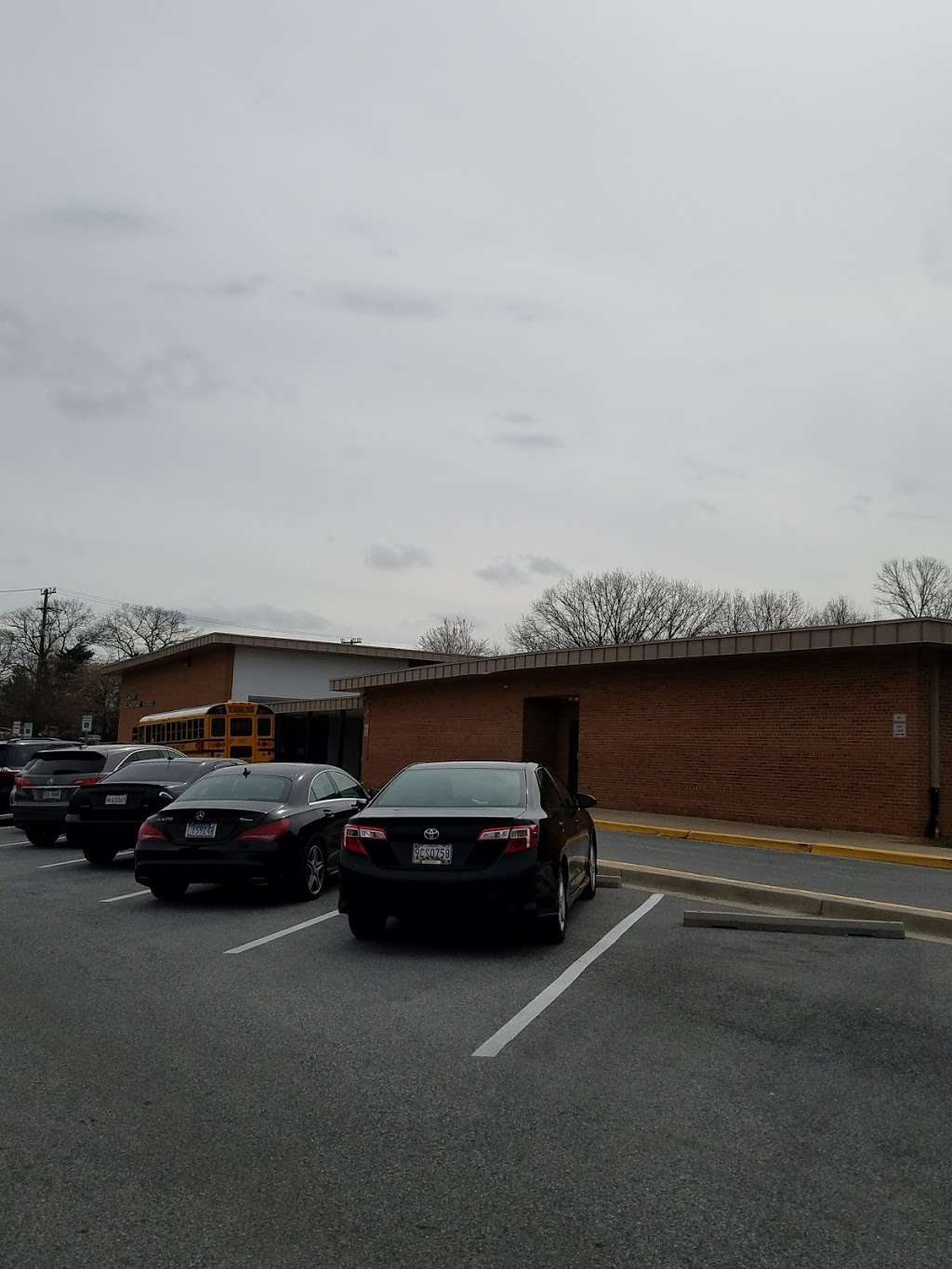 Lamont Elementary School | 7101 Good Luck Rd, New Carrollton, MD 20784, USA | Phone: (301) 513-5205