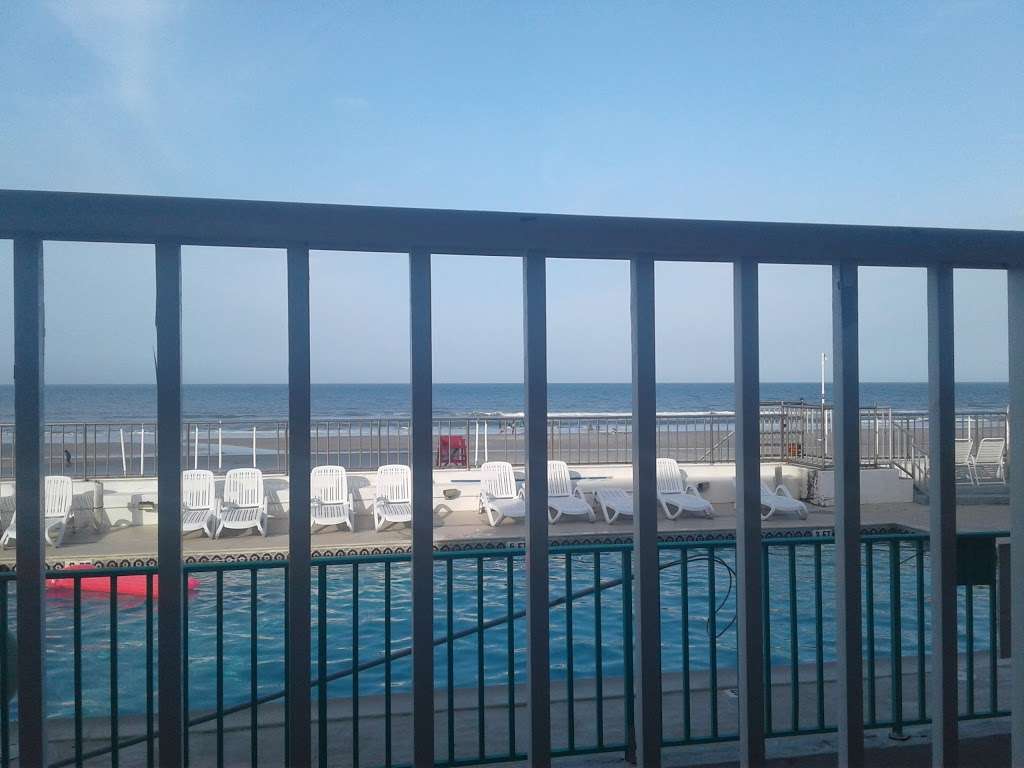 Beach Haven Inn | 2115 S Atlantic Ave, Daytona Beach, FL 32118, USA