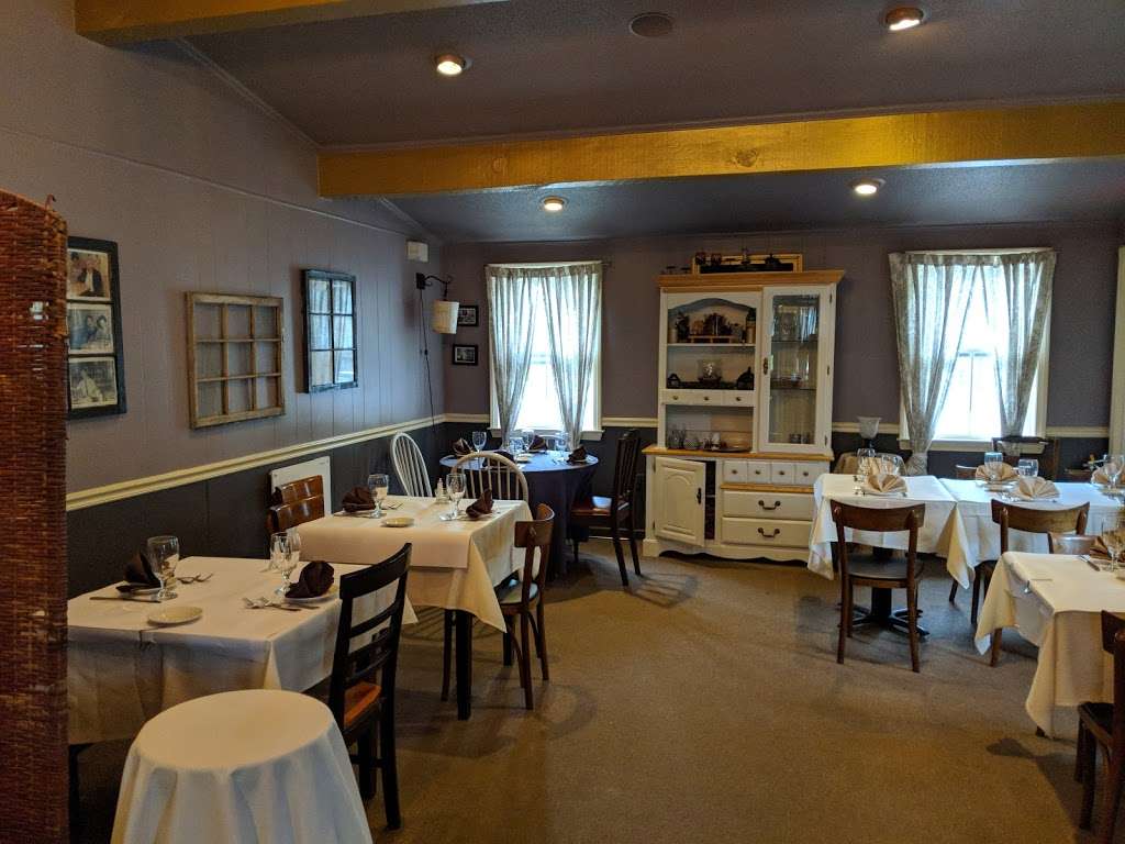 The Oregon Club | 117 Oregon Rd, Ashland, MA 01721, USA | Phone: (508) 875-9030