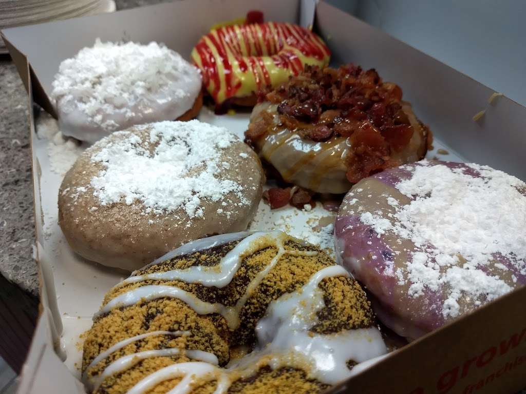 Duck Donuts | 2511 N Harrison St, Arlington, VA 22207, USA | Phone: (703) 300-9174