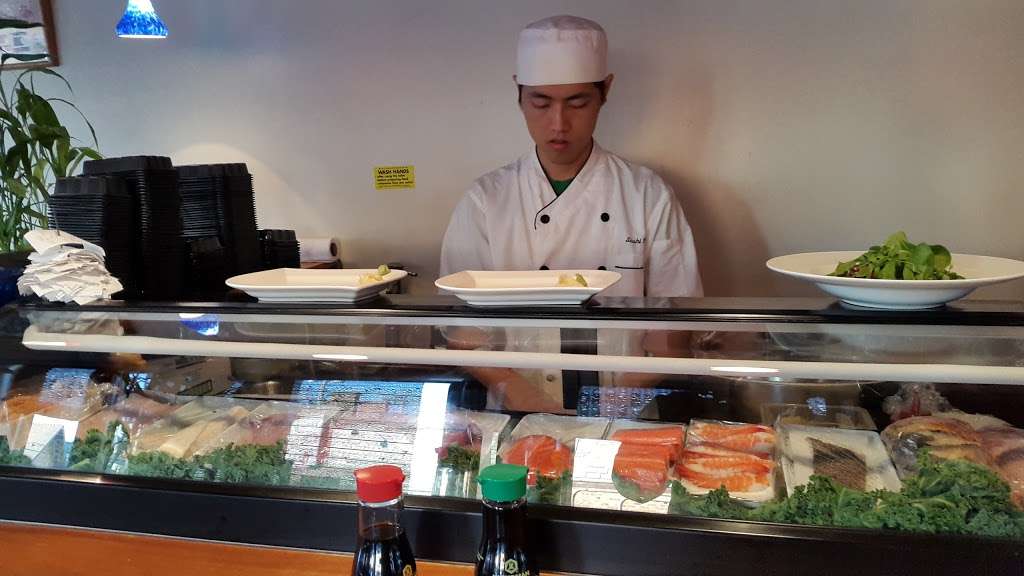 Sushi Palace | 94 Hempstead Turnpike, West Hempstead, NY 11552, USA | Phone: (516) 538-3838