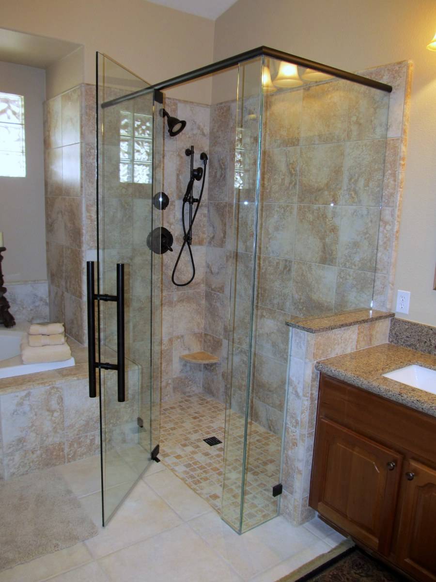 INNOVATION Shower Glass Doors & Sliding Shower Doors | 2900a W Arthur Ave, Milwaukee, WI 53215, USA | Phone: (224) 318-0513