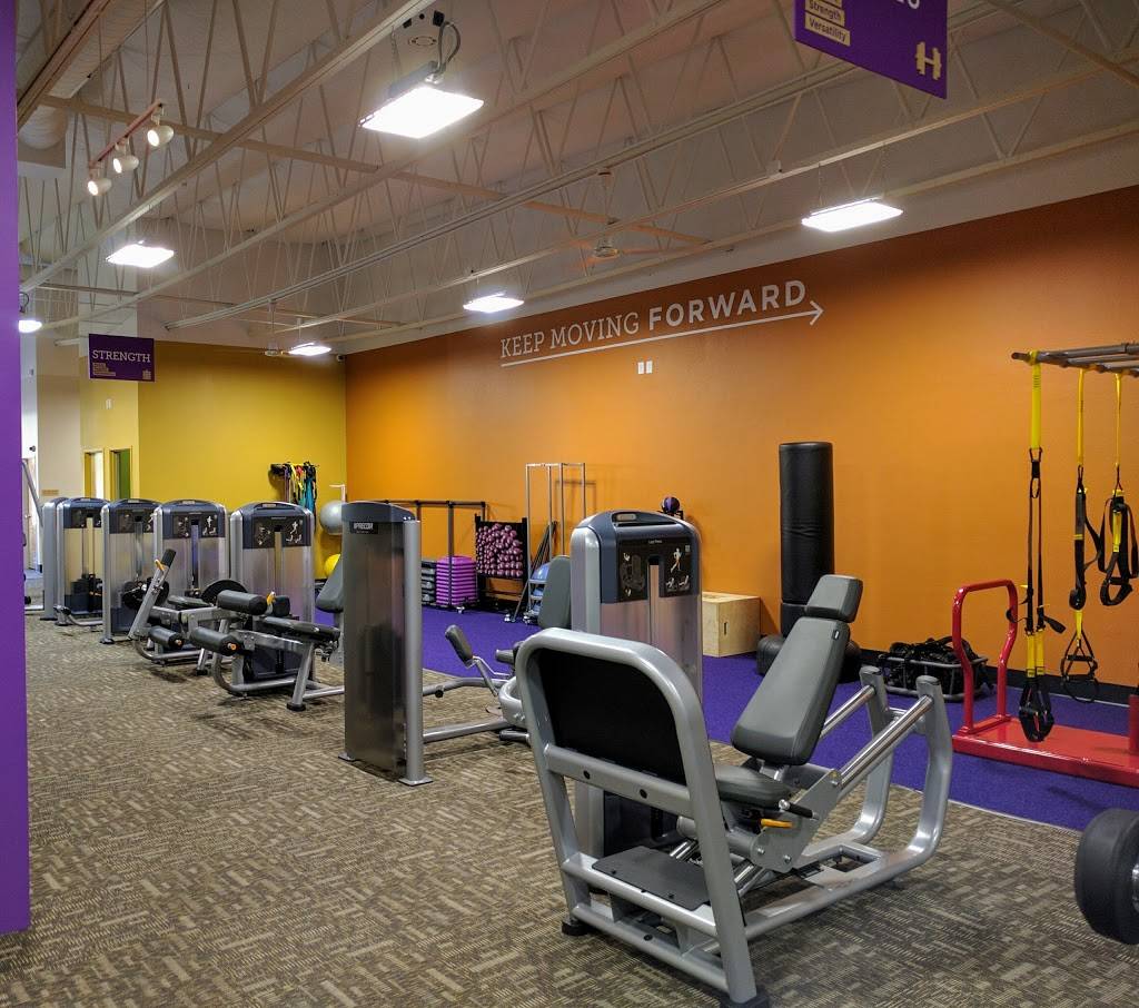 Anytime Fitness | 2641 Green River Rd, Corona, CA 92882, USA | Phone: (951) 475-1299