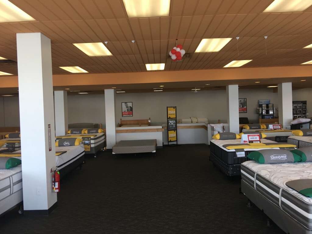 Mattress Firm Clearance | 387 NY-211, Middletown, NY 10940, USA | Phone: (845) 342-0311