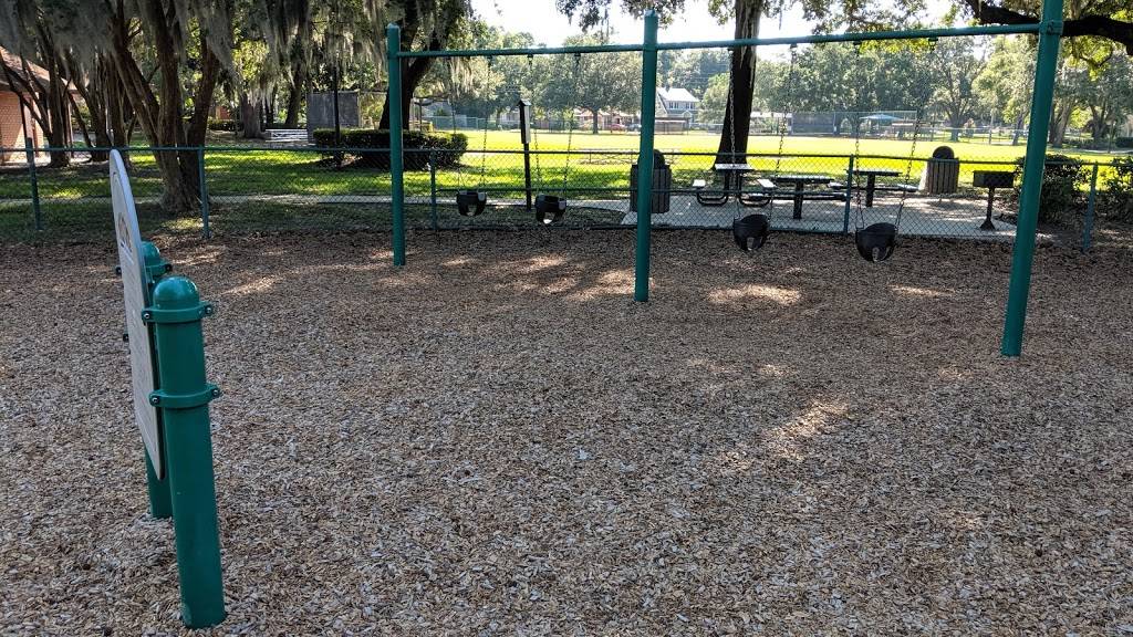 Delaney Park | 400 Richmond St, Orlando, FL 32806, USA | Phone: (407) 246-2283