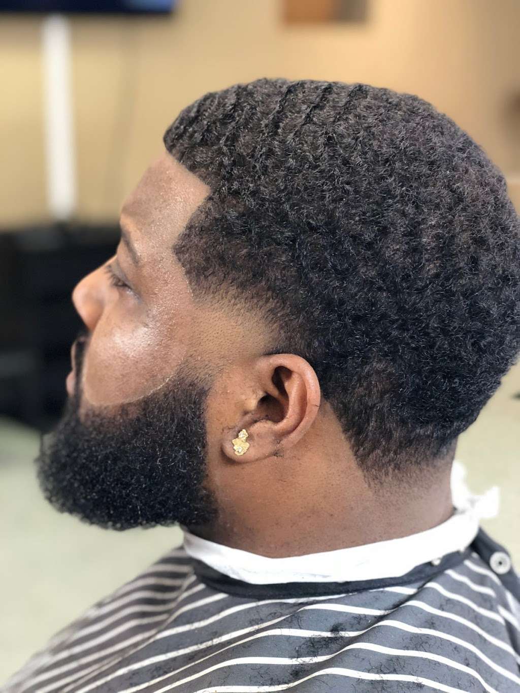 Final Cut Barbershop | 1704, 7211 Troost Ave, Kansas City, MO 64131, USA | Phone: (816) 523-1110