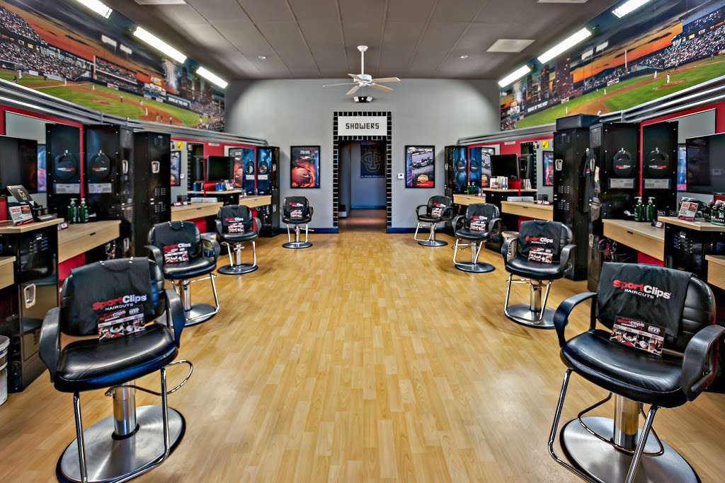 Sport Clips Haircuts of Irvine - Quail Hill | 6779 Quail Hill Pkwy, Irvine, CA 92603, USA | Phone: (949) 748-6775