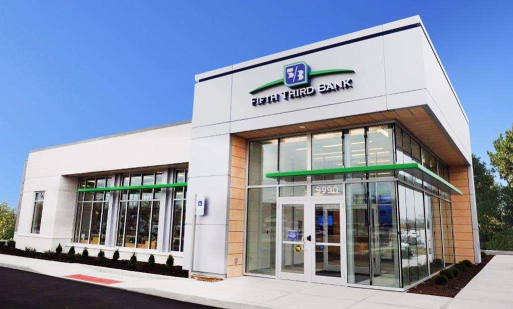 Fifth Third Bank & ATM | 3601 Winfield Rd, Warrenville, IL 60555, USA | Phone: (630) 393-4300