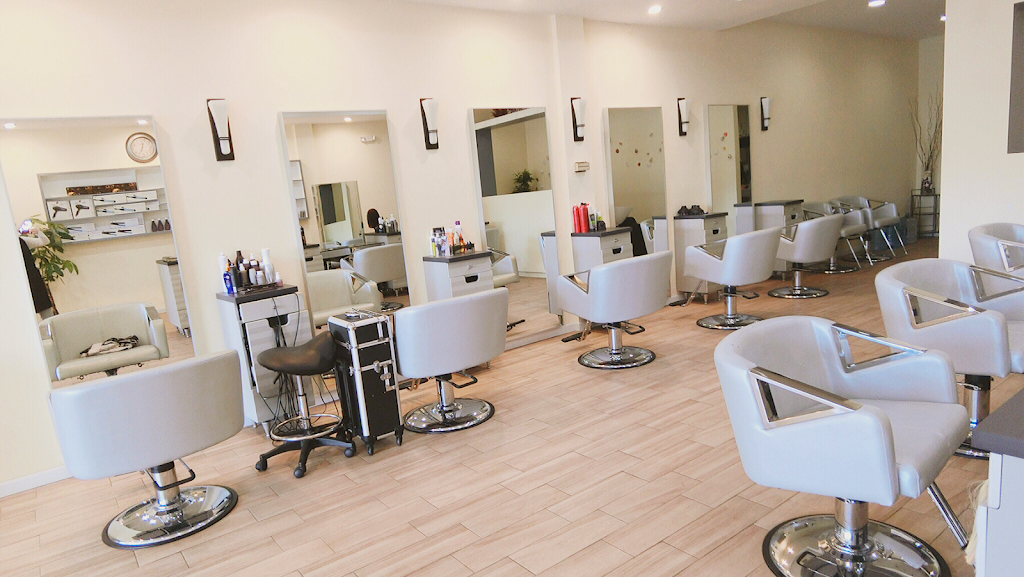 Salon Papillon | 339 E Lancaster Ave, Wynnewood, PA 19096, USA | Phone: (610) 896-3888