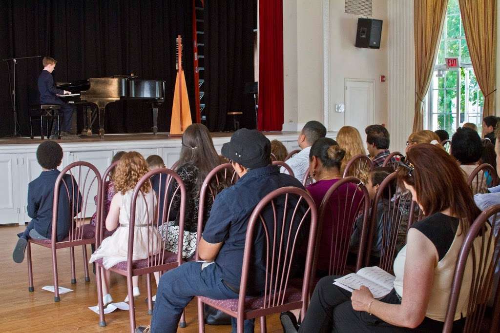 Veronica Greenan Music Studio: Harp Lessons, Piano Lessons | Kneeland Ave, Yonkers, NY 10705, USA