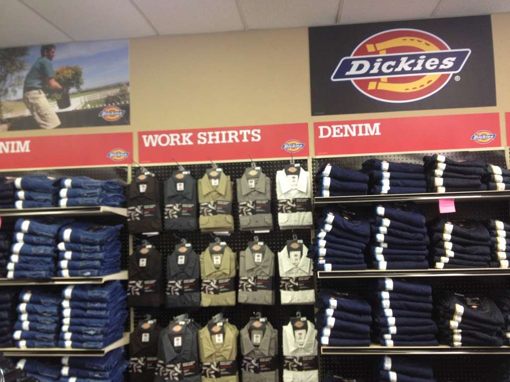 Dickies Retail Store (Houston) | 17426 Northwest Fwy, Jersey Village, TX 77040, USA | Phone: (713) 937-1298