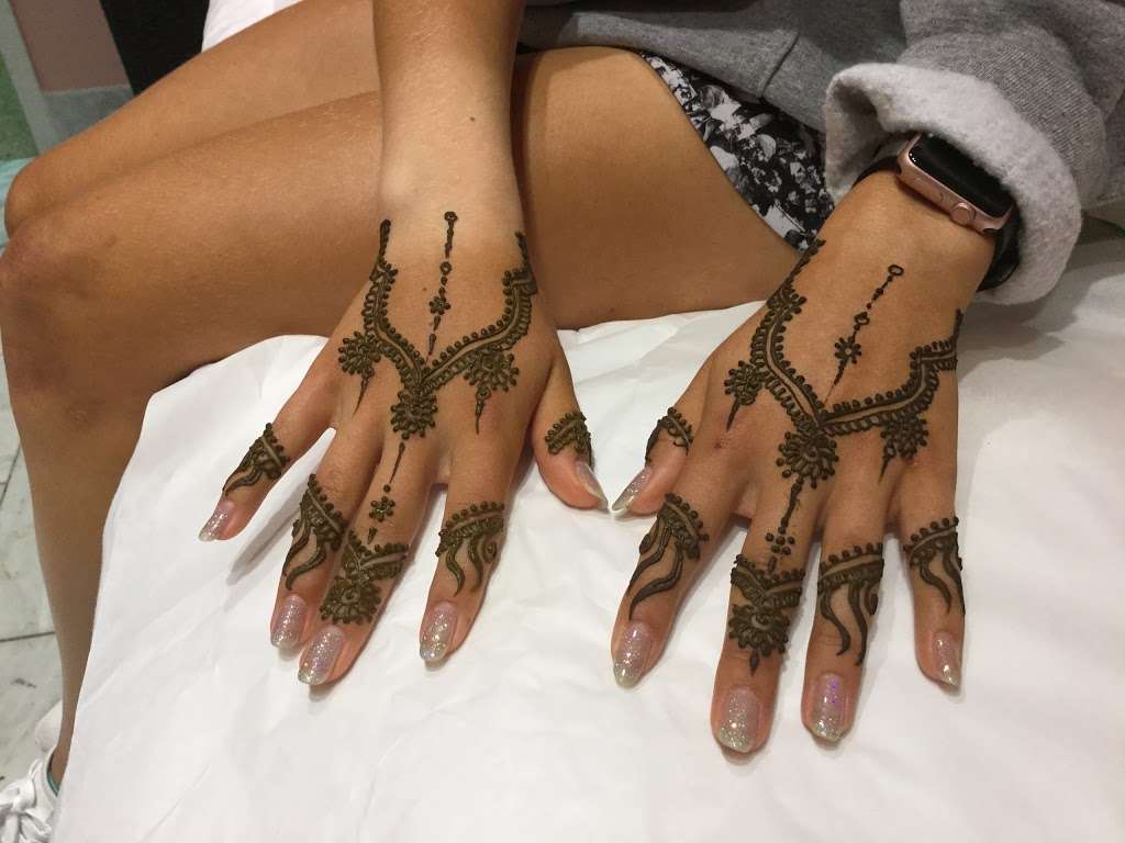 Perfect Henna Tattoos | 1961 Chain Bridge Rd, McLean, VA 22102, USA | Phone: (571) 345-6404