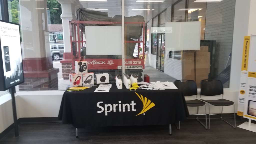 Sprint Store | 240 S Highland Ave, Ossining, NY 10562, USA | Phone: (646) 849-1462